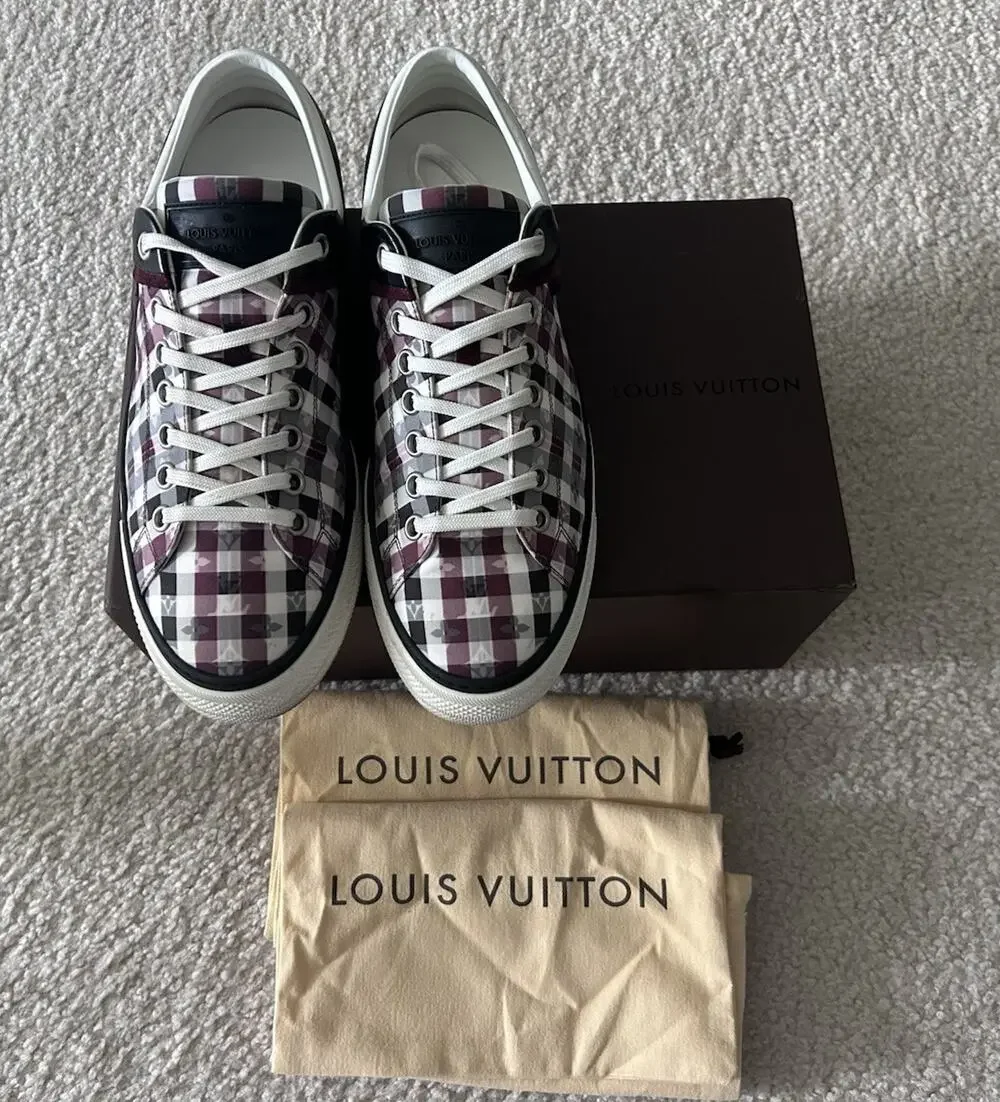 Authentic LOUIS VUITTON Twister Low-Top Sneaker Sz LV 9 (fits USA 10)